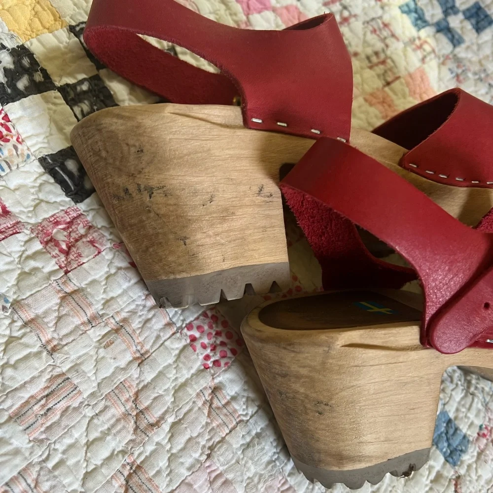 Red Leather Women's Mules & Clogs - Picture 4 of 7
